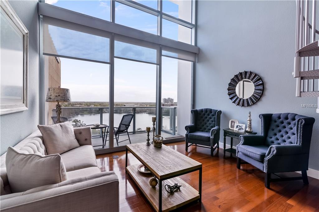 150 E ROBINSON STREET, ORLANDO, Florida 32801, 1 Bedroom Bedrooms, 3 Rooms Rooms,1 BathroomBathrooms,Residential,For sale,ROBINSON,O5561708