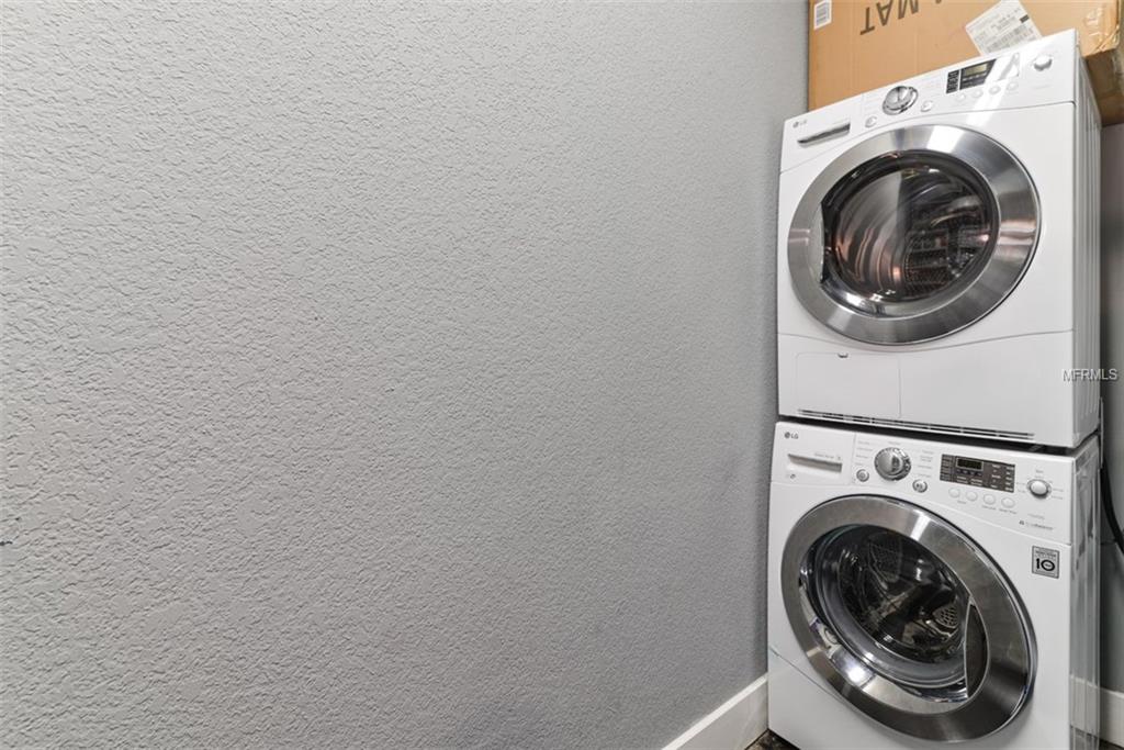 150 E ROBINSON STREET, ORLANDO, Florida 32801, 1 Bedroom Bedrooms, 3 Rooms Rooms,1 BathroomBathrooms,Residential,For sale,ROBINSON,O5561708