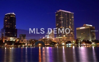 150 E ROBINSON STREET, ORLANDO, Florida 32801, 1 Bedroom Bedrooms, 3 Rooms Rooms,1 BathroomBathrooms,Residential,For sale,ROBINSON,O5561708