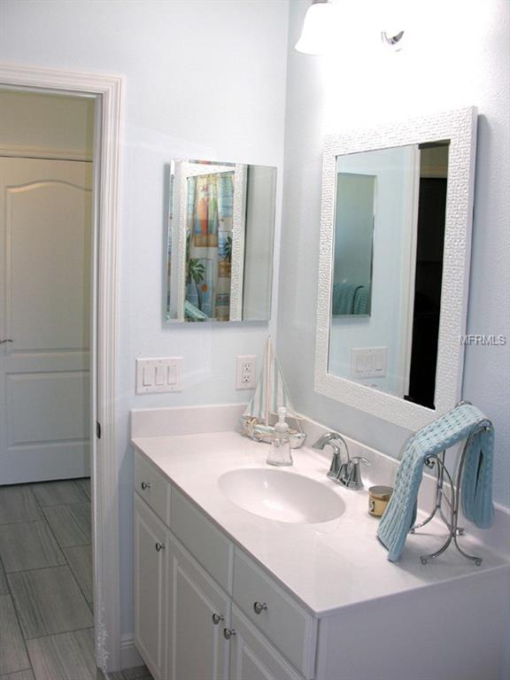 12257 STUART DRIVE, VENICE, Florida 34293, 3 Bedrooms Bedrooms, 9 Rooms Rooms,2 BathroomsBathrooms,Residential,For sale,STUART,N5916401