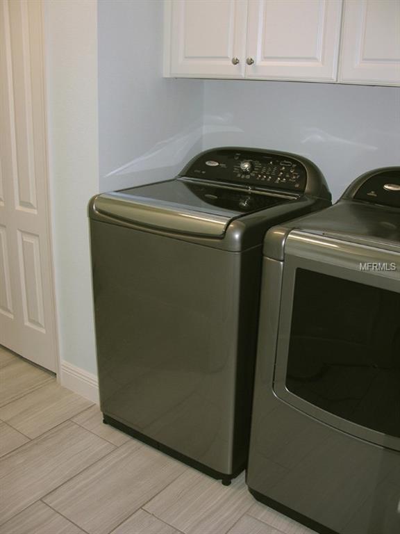 12257 STUART DRIVE, VENICE, Florida 34293, 3 Bedrooms Bedrooms, 9 Rooms Rooms,2 BathroomsBathrooms,Residential,For sale,STUART,N5916401