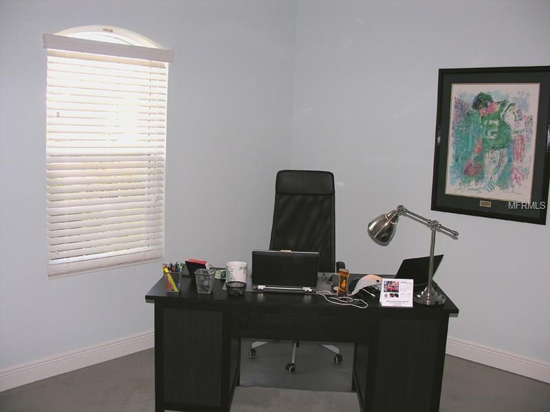 12257 STUART DRIVE, VENICE, Florida 34293, 3 Bedrooms Bedrooms, 9 Rooms Rooms,2 BathroomsBathrooms,Residential,For sale,STUART,N5916401