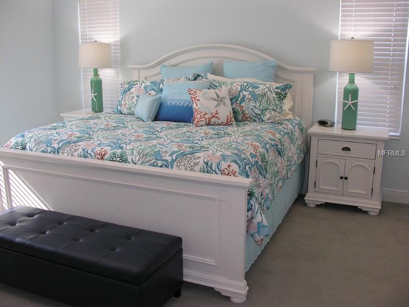 12257 STUART DRIVE, VENICE, Florida 34293, 3 Bedrooms Bedrooms, 9 Rooms Rooms,2 BathroomsBathrooms,Residential,For sale,STUART,N5916401