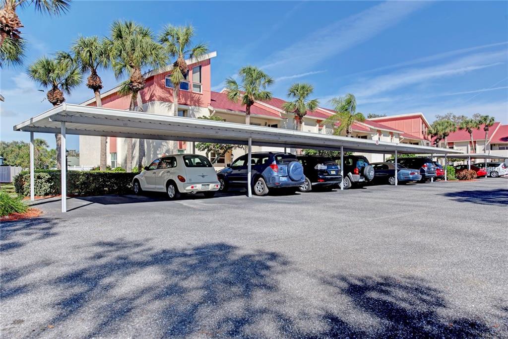 764 VILLAGE CIRCLE, VENICE, Florida 34292, 2 Bedrooms Bedrooms, 6 Rooms Rooms,2 BathroomsBathrooms,Residential,For sale,VILLAGE,N5916414