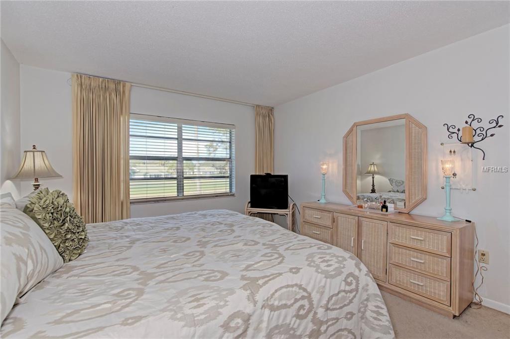 764 VILLAGE CIRCLE, VENICE, Florida 34292, 2 Bedrooms Bedrooms, 6 Rooms Rooms,2 BathroomsBathrooms,Residential,For sale,VILLAGE,N5916414