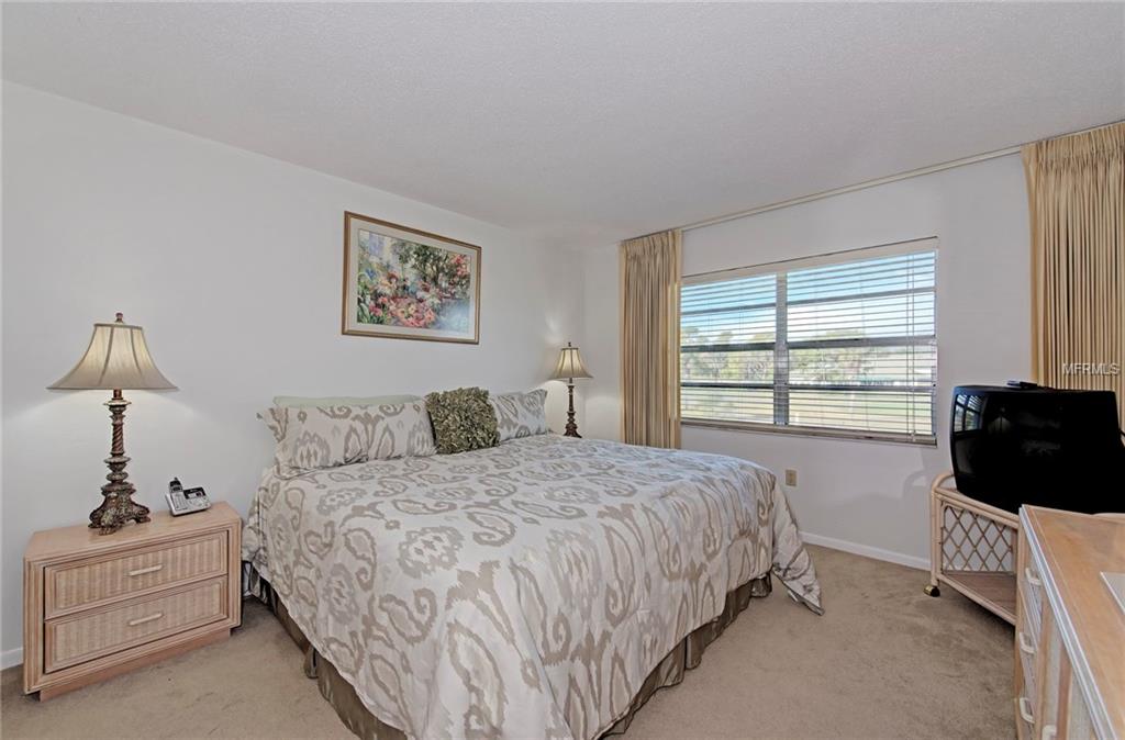 764 VILLAGE CIRCLE, VENICE, Florida 34292, 2 Bedrooms Bedrooms, 6 Rooms Rooms,2 BathroomsBathrooms,Residential,For sale,VILLAGE,N5916414