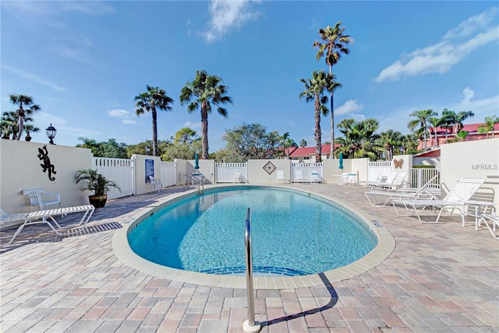 764 VILLAGE CIRCLE, VENICE, Florida 34292, 2 Bedrooms Bedrooms, 6 Rooms Rooms,2 BathroomsBathrooms,Residential,For sale,VILLAGE,N5916414