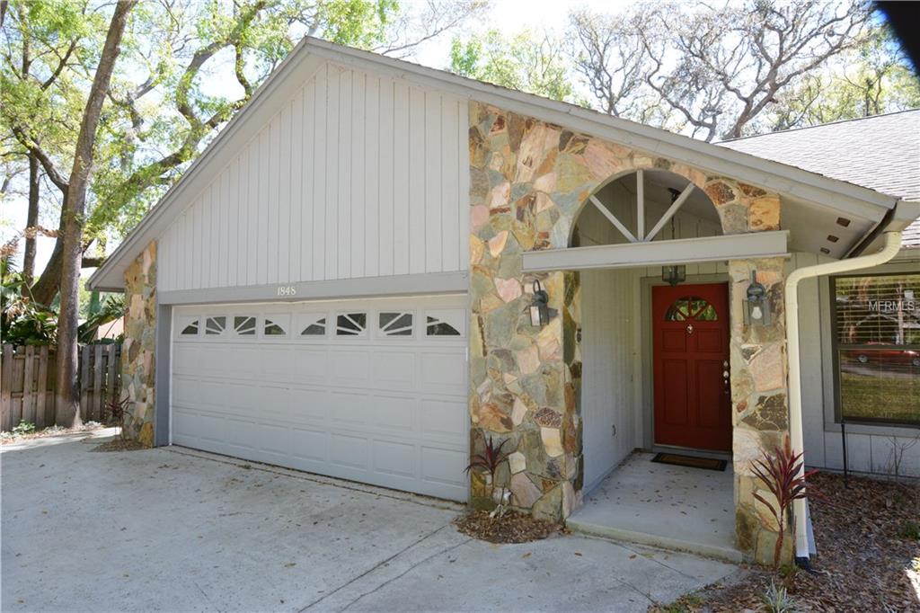 1848 EAGLES POINT, APOPKA, Florida 32712, 3 Bedrooms Bedrooms, 10 Rooms Rooms,2 BathroomsBathrooms,Residential,For sale,EAGLES,O5541105