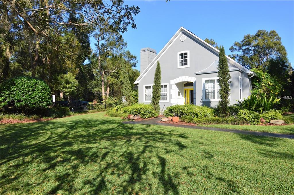 36823 CENTER AVENUE, DADE CITY, Florida 33525, 4 Bedrooms Bedrooms, 10 Rooms Rooms,3 BathroomsBathrooms,Residential,For sale,CENTER,E2205454