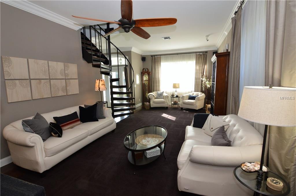 36823 CENTER AVENUE, DADE CITY, Florida 33525, 4 Bedrooms Bedrooms, 10 Rooms Rooms,3 BathroomsBathrooms,Residential,For sale,CENTER,E2205454