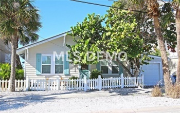 736 ELDORADO AVENUE, CLEARWATER BEACH, Florida 33767, 4 Bedrooms Bedrooms, 3 Rooms Rooms,3 BathroomsBathrooms,Residential,For sale,ELDORADO,U7841425