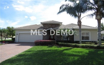 843 WOOD BRIAR LOOP, SANFORD, Florida 32771, 4 Bedrooms Bedrooms, 9 Rooms Rooms,3 BathroomsBathrooms,Residential,For sale,WOOD BRIAR,O5554837