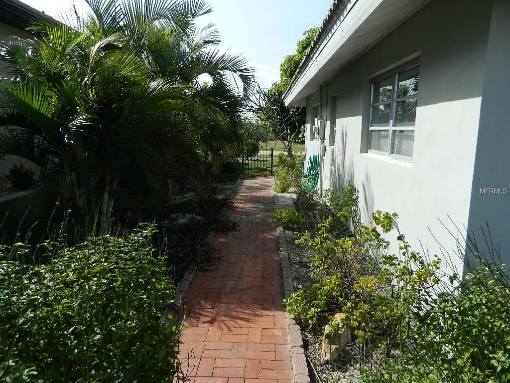 20 OCEAN DRIVE, PUNTA GORDA, Florida 33950, 3 Bedrooms Bedrooms, 6 Rooms Rooms,2 BathroomsBathrooms,Residential,For sale,OCEAN,C7248406