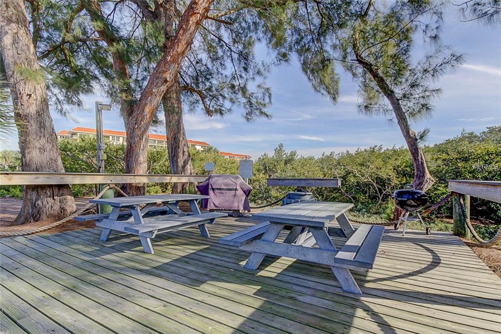 4780 DOLPHIN CAY LANE S, ST PETERSBURG, Florida 33711, 2 Bedrooms Bedrooms, 5 Rooms Rooms,2 BathroomsBathrooms,Residential,For sale,DOLPHIN CAY,U7846054