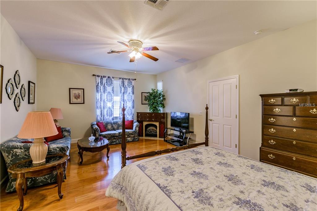 16002 LAKE IOLA ROAD, DADE CITY, Florida 33523, 4 Bedrooms Bedrooms, 7 Rooms Rooms,3 BathroomsBathrooms,Residential,For sale,LAKE IOLA,U7846415