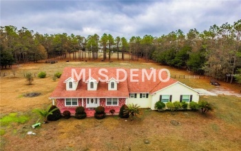 16002 LAKE IOLA ROAD, DADE CITY, Florida 33523, 4 Bedrooms Bedrooms, 7 Rooms Rooms,3 BathroomsBathrooms,Residential,For sale,LAKE IOLA,U7846415