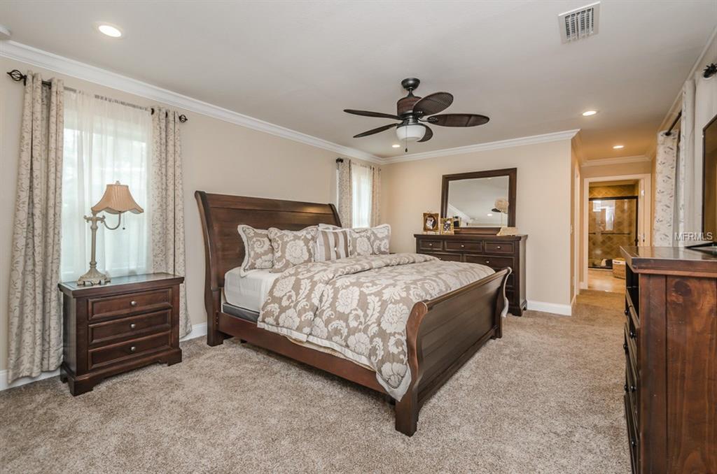 3106 MORAN ROAD, TAMPA, Florida 33618, 3 Bedrooms Bedrooms, 8 Rooms Rooms,3 BathroomsBathrooms,Residential,For sale,MORAN,T2928174