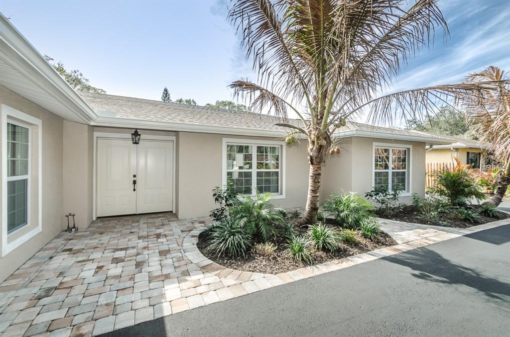 3106 MORAN ROAD, TAMPA, Florida 33618, 3 Bedrooms Bedrooms, 8 Rooms Rooms,3 BathroomsBathrooms,Residential,For sale,MORAN,T2928174