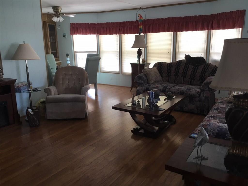 12100 SEMINOLE BOULEVARD, SEMINOLE, Florida 33778, 2 Bedrooms Bedrooms, 3 Rooms Rooms,2 BathroomsBathrooms,Residential,For sale,SEMINOLE,U7847454