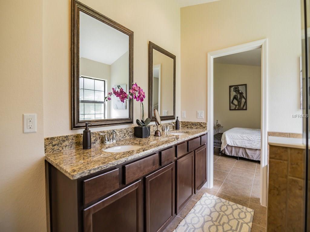 407 METZ LANE, KISSIMMEE, Florida 34759, 4 Bedrooms Bedrooms, 8 Rooms Rooms,2 BathroomsBathrooms,Residential,For sale,METZ,O5544756