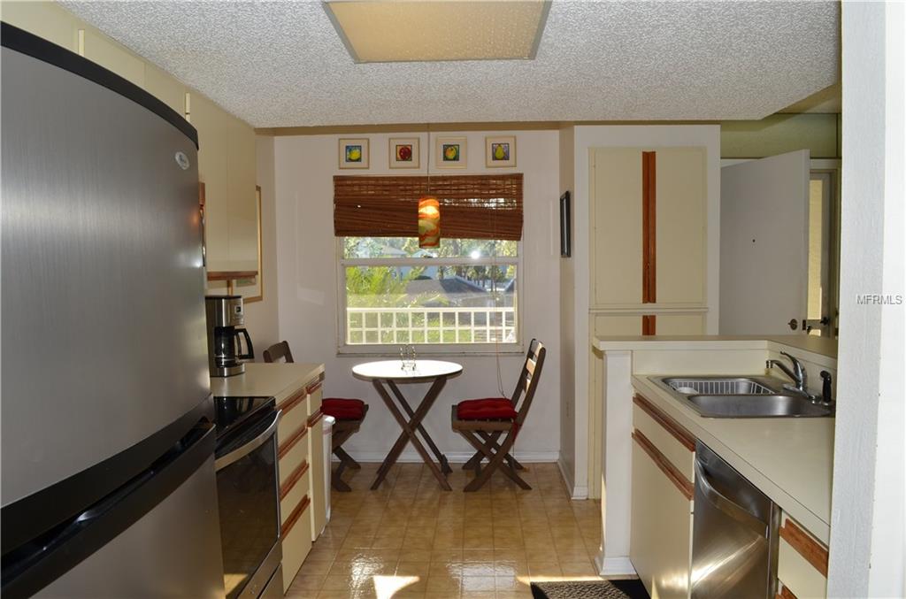 325 108TH STREET W, BRADENTON, Florida 34209, 2 Bedrooms Bedrooms, 5 Rooms Rooms,2 BathroomsBathrooms,Residential,For sale,108TH,A4201933