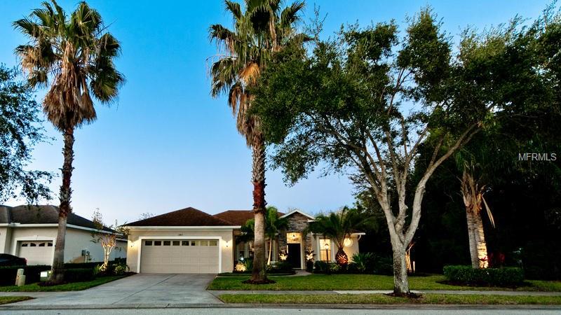 13811 NIGHTHAWK TERRACE, LAKEWOOD RANCH, Florida 34202, 4 Bedrooms Bedrooms, 9 Rooms Rooms,3 BathroomsBathrooms,Residential,For sale,NIGHTHAWK,A4204337