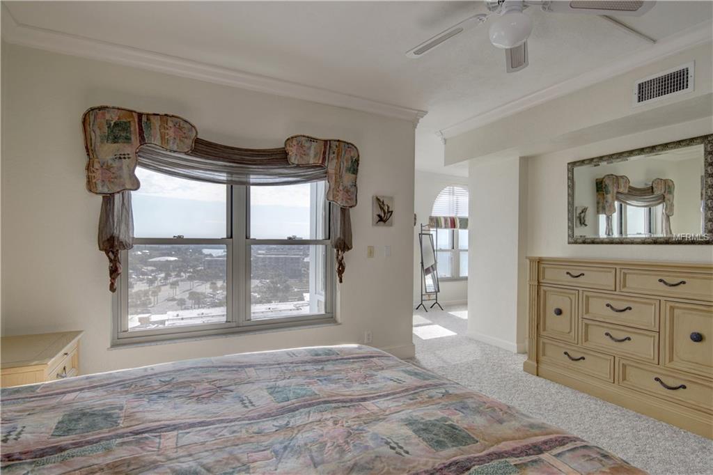 4950 GULF BOULEVARD, ST PETE BEACH, Florida 33706, 2 Bedrooms Bedrooms, 6 Rooms Rooms,2 BathroomsBathrooms,Residential,For sale,GULF,U7842409