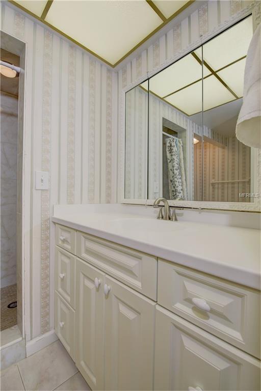 4950 GULF BOULEVARD, ST PETE BEACH, Florida 33706, 2 Bedrooms Bedrooms, 6 Rooms Rooms,2 BathroomsBathrooms,Residential,For sale,GULF,U7842409