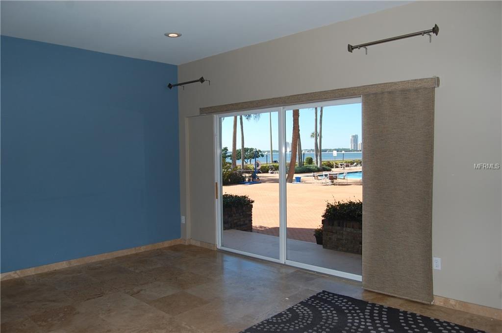 2401 BAYSHORE BOULEVARD, TAMPA, Florida 33629, 2 Bedrooms Bedrooms, 4 Rooms Rooms,2 BathroomsBathrooms,Residential,For sale,BAYSHORE,T2926023