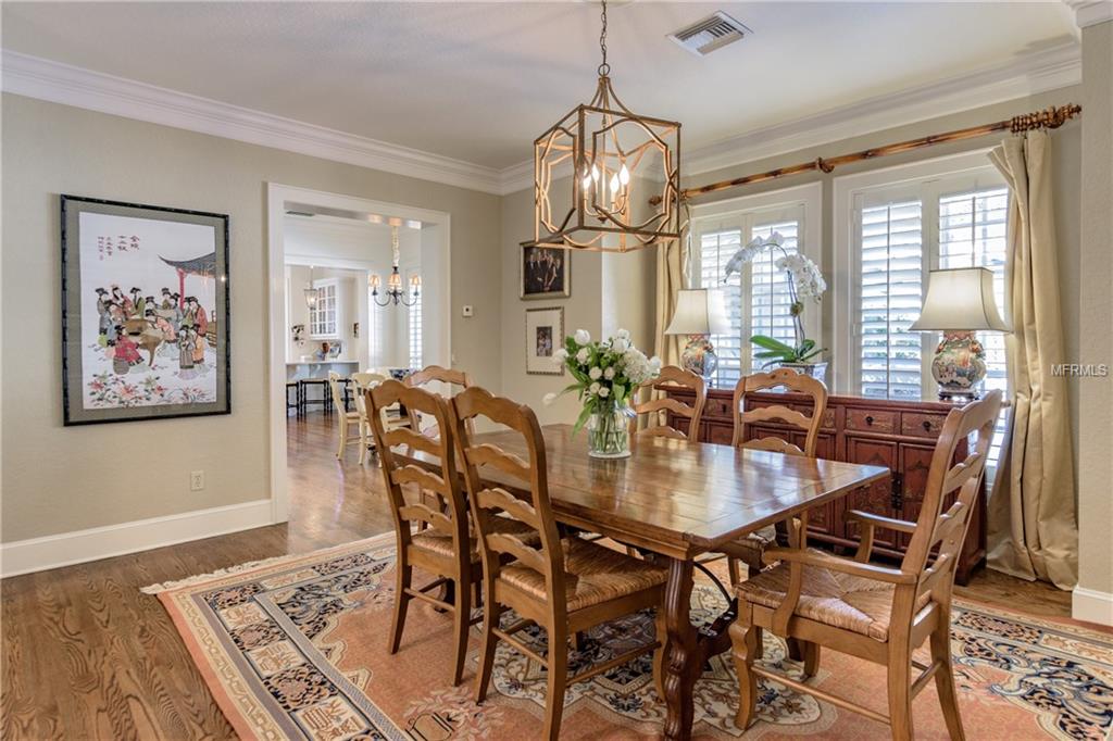 124 TANGELO COURT, MAITLAND, Florida 32751, 4 Bedrooms Bedrooms, 9 Rooms Rooms,3 BathroomsBathrooms,Residential,For sale,TANGELO,O5560016