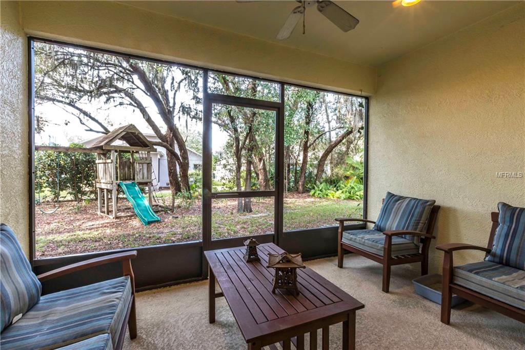 6230 GANNETDALE DRIVE, LITHIA, Florida 33547, 4 Bedrooms Bedrooms, 9 Rooms Rooms,2 BathroomsBathrooms,Residential,For sale,GANNETDALE,T2927005