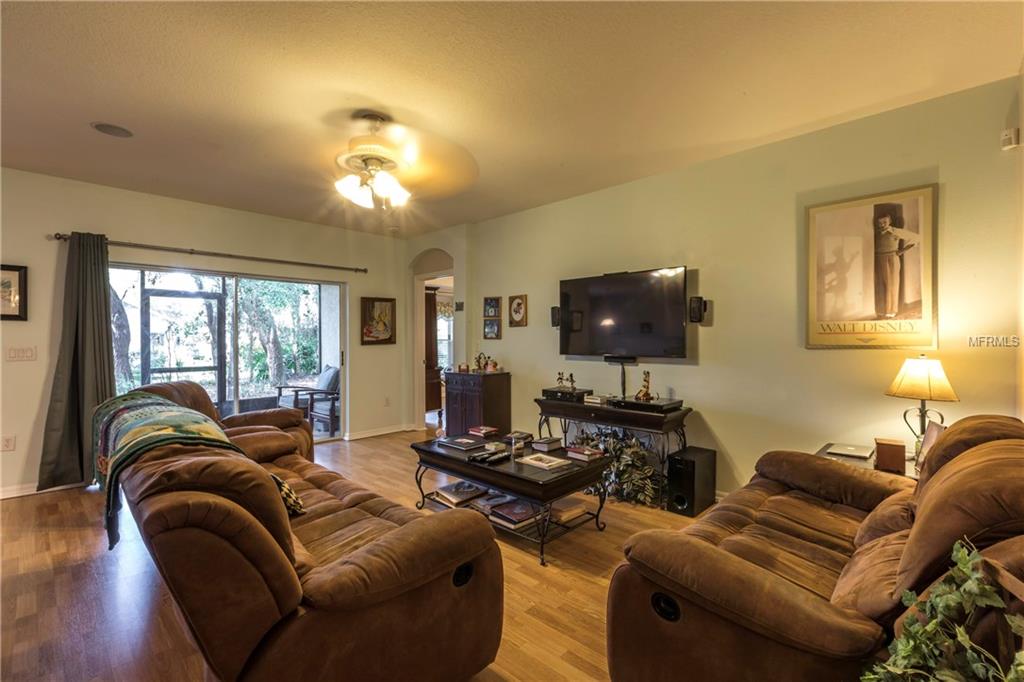 6230 GANNETDALE DRIVE, LITHIA, Florida 33547, 4 Bedrooms Bedrooms, 9 Rooms Rooms,2 BathroomsBathrooms,Residential,For sale,GANNETDALE,T2927005