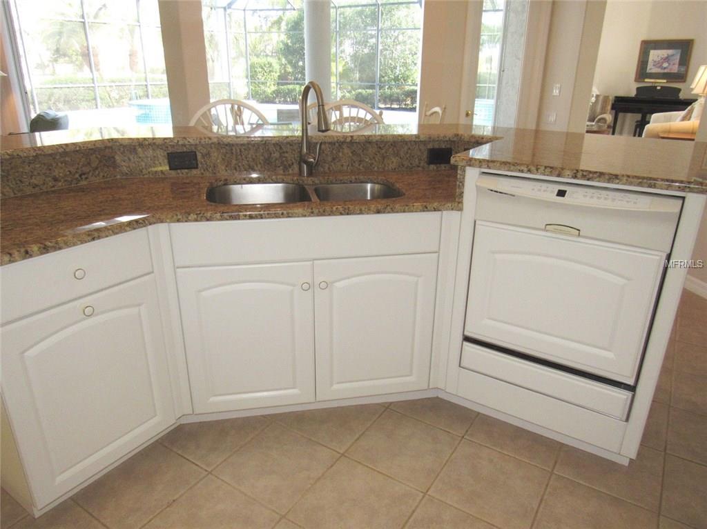 2155 CALUSA LAKES BOULEVARD, NOKOMIS, Florida 34275, 3 Bedrooms Bedrooms, 9 Rooms Rooms,3 BathroomsBathrooms,Residential,For sale,CALUSA LAKES,A4209605