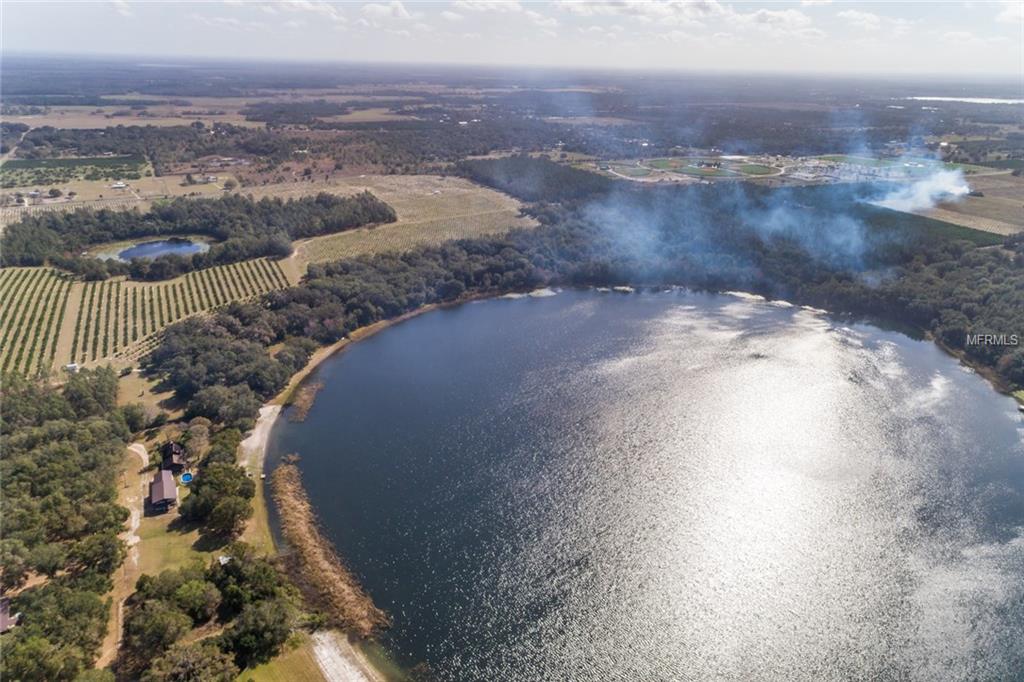 18200 LAKE GIBSON LANE, UMATILLA, Florida 32784, 4 Bedrooms Bedrooms, 10 Rooms Rooms,3 BathroomsBathrooms,Residential,For sale,LAKE GIBSON,G4852708