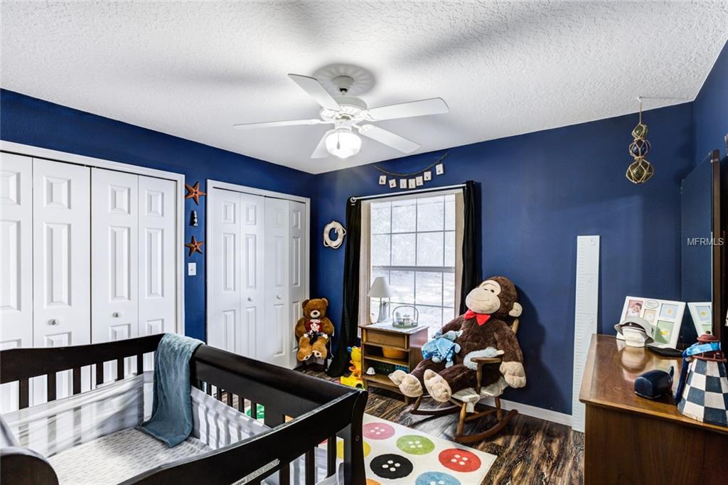 18200 LAKE GIBSON LANE, UMATILLA, Florida 32784, 4 Bedrooms Bedrooms, 10 Rooms Rooms,3 BathroomsBathrooms,Residential,For sale,LAKE GIBSON,G4852708