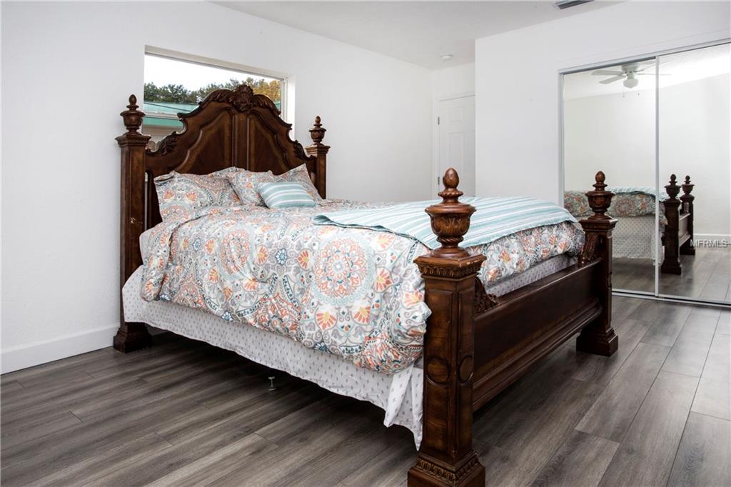 10344 TANGELO ROAD, SEMINOLE, Florida 33772, 3 Bedrooms Bedrooms, 4 Rooms Rooms,2 BathroomsBathrooms,Residential,For sale,TANGELO,U7847374