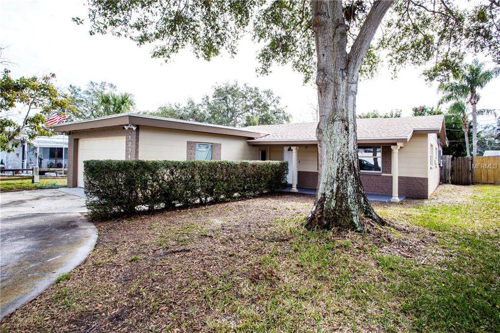 10344 TANGELO ROAD, SEMINOLE, Florida 33772, 3 Bedrooms Bedrooms, 4 Rooms Rooms,2 BathroomsBathrooms,Residential,For sale,TANGELO,U7847374
