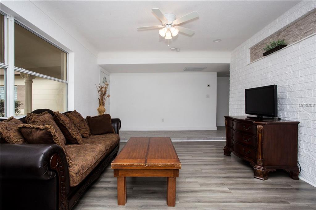 10344 TANGELO ROAD, SEMINOLE, Florida 33772, 3 Bedrooms Bedrooms, 4 Rooms Rooms,2 BathroomsBathrooms,Residential,For sale,TANGELO,U7847374