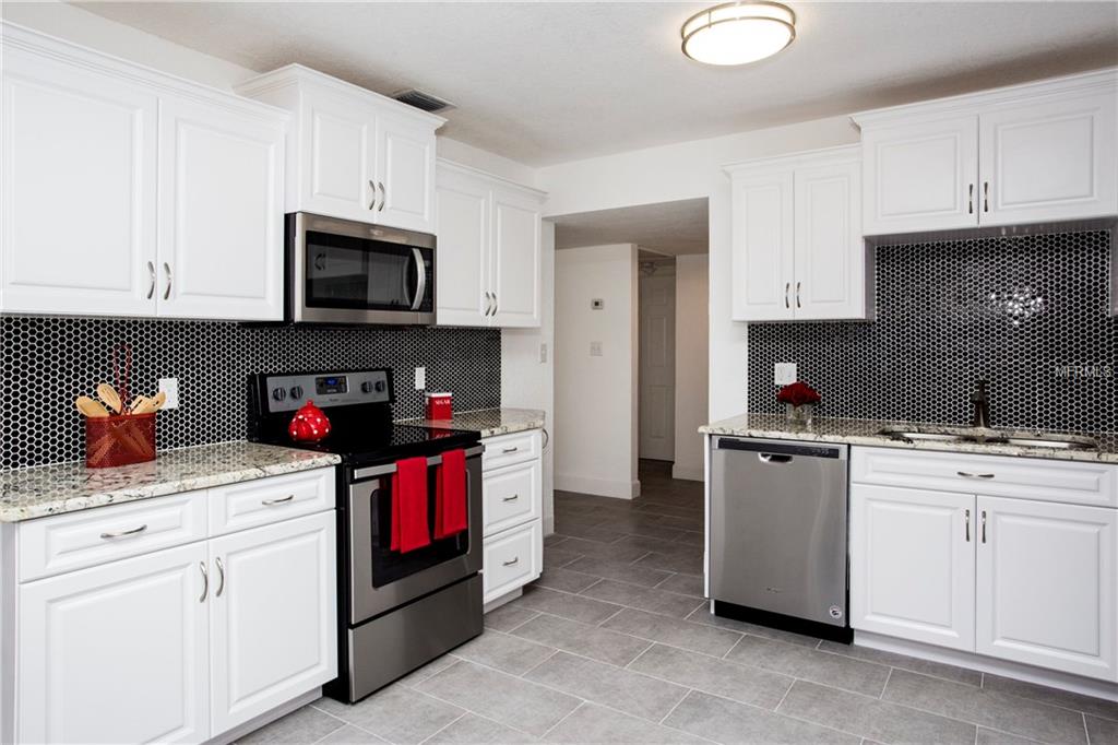 10344 TANGELO ROAD, SEMINOLE, Florida 33772, 3 Bedrooms Bedrooms, 4 Rooms Rooms,2 BathroomsBathrooms,Residential,For sale,TANGELO,U7847374