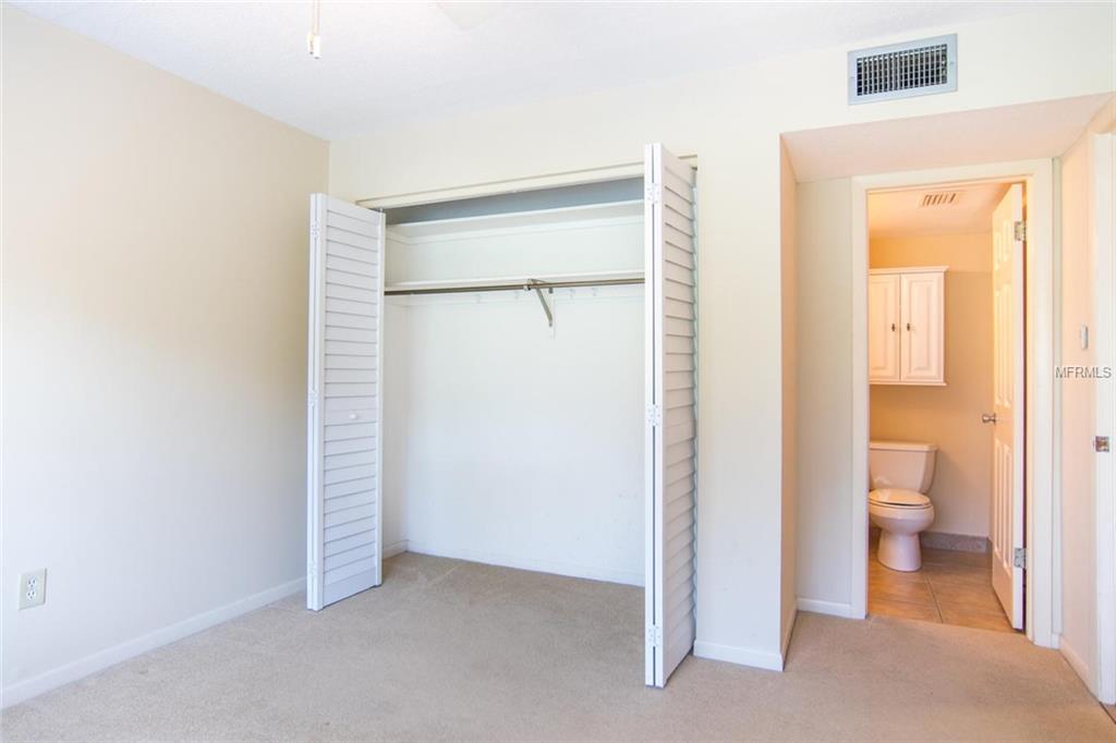 4540 OVERLOOK DRIVE NE, ST PETERSBURG, Florida 33703, 2 Bedrooms Bedrooms, 5 Rooms Rooms,1 BathroomBathrooms,Residential,For sale,OVERLOOK,U7847518