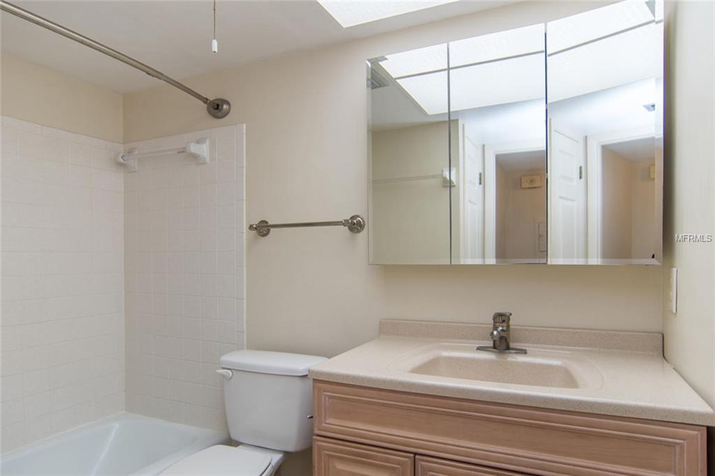 4540 OVERLOOK DRIVE NE, ST PETERSBURG, Florida 33703, 2 Bedrooms Bedrooms, 5 Rooms Rooms,1 BathroomBathrooms,Residential,For sale,OVERLOOK,U7847518