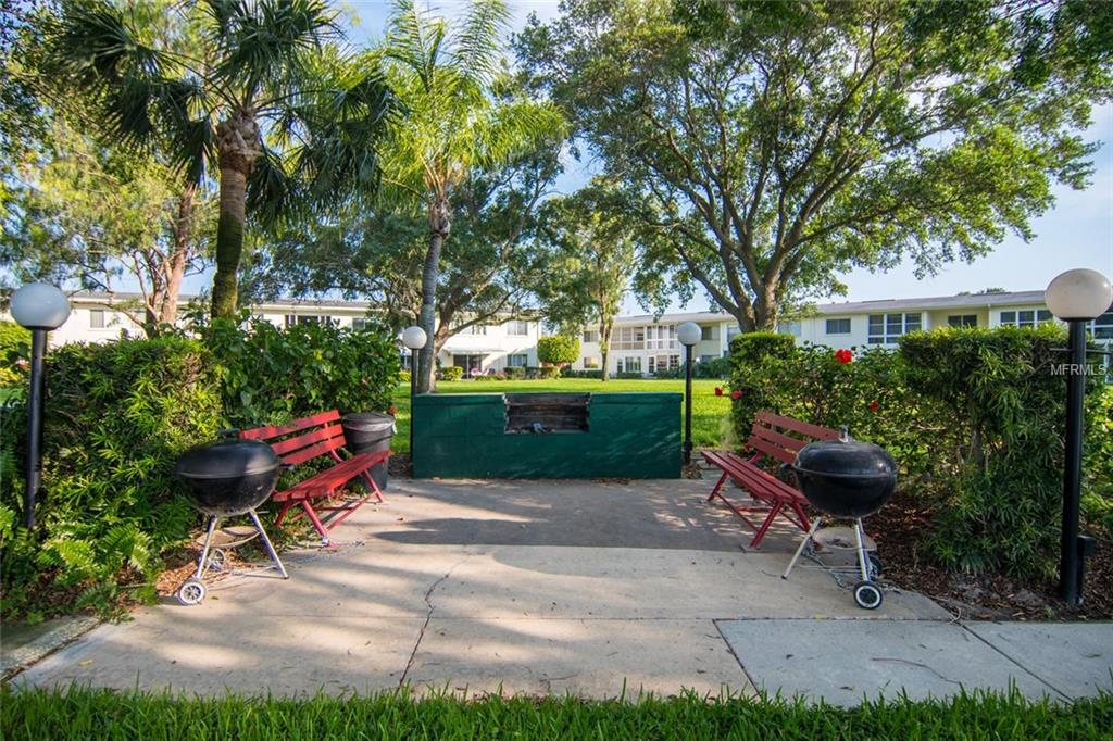 4540 OVERLOOK DRIVE NE, ST PETERSBURG, Florida 33703, 2 Bedrooms Bedrooms, 5 Rooms Rooms,1 BathroomBathrooms,Residential,For sale,OVERLOOK,U7847518