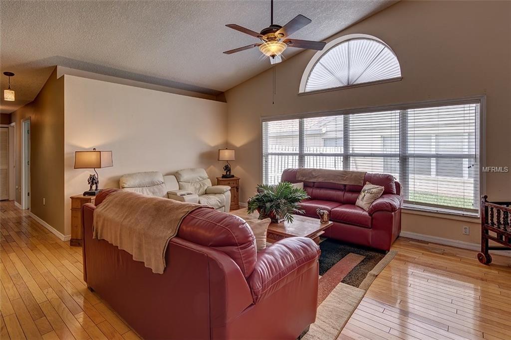 4516 PRO COURT E, BRADENTON, Florida 34203, 4 Bedrooms Bedrooms, 9 Rooms Rooms,2 BathroomsBathrooms,Residential,For sale,PRO,A4210094