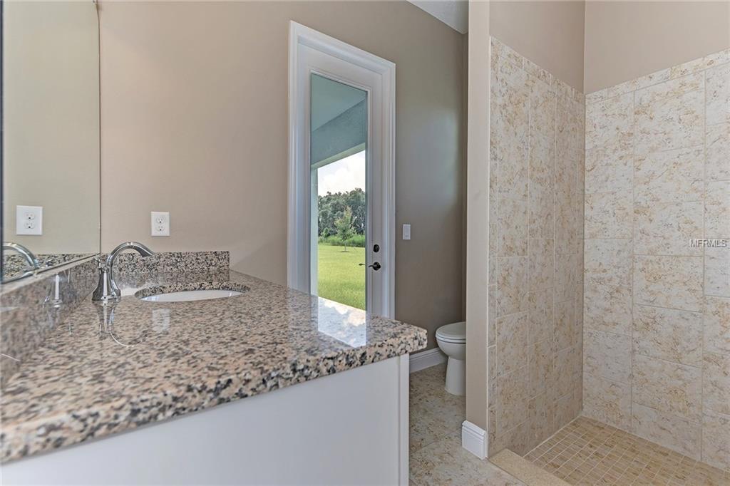 16506 7TH AVENUE E, BRADENTON, Florida 34212, 4 Bedrooms Bedrooms, 8 Rooms Rooms,3 BathroomsBathrooms,Residential,For sale,7TH,A4193575