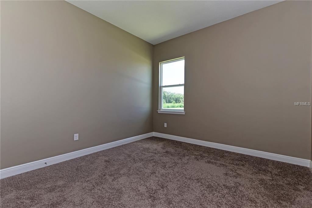 16506 7TH AVENUE E, BRADENTON, Florida 34212, 4 Bedrooms Bedrooms, 8 Rooms Rooms,3 BathroomsBathrooms,Residential,For sale,7TH,A4193575