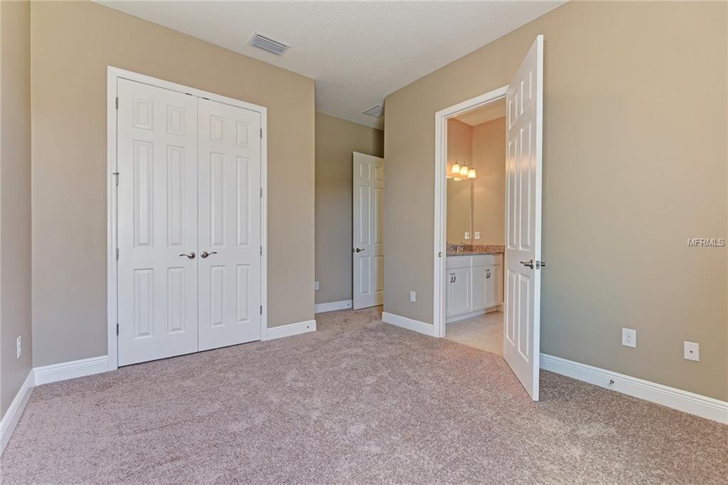 16506 7TH AVENUE E, BRADENTON, Florida 34212, 4 Bedrooms Bedrooms, 8 Rooms Rooms,3 BathroomsBathrooms,Residential,For sale,7TH,A4193575