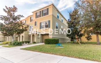 8681 MAJESTIC ELM COURT, LAKEWOOD RANCH, Florida 34202, 3 Bedrooms Bedrooms, 5 Rooms Rooms,2 BathroomsBathrooms,Residential,For sale,MAJESTIC ELM,A4201934