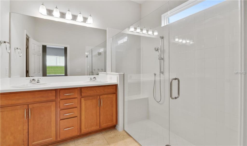 1007 MAYPOLE DRIVE, APOPKA, Florida 32703, 3 Bedrooms Bedrooms, 5 Rooms Rooms,2 BathroomsBathrooms,Residential,For sale,MAYPOLE,O5551722