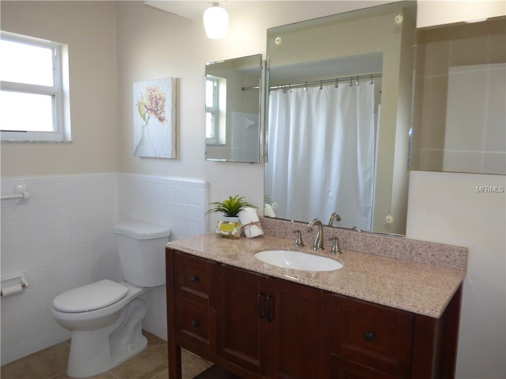 9925 47TH AVENUE N, ST PETERSBURG, Florida 33708, 3 Bedrooms Bedrooms, 7 Rooms Rooms,2 BathroomsBathrooms,Residential,For sale,47TH,U7844598