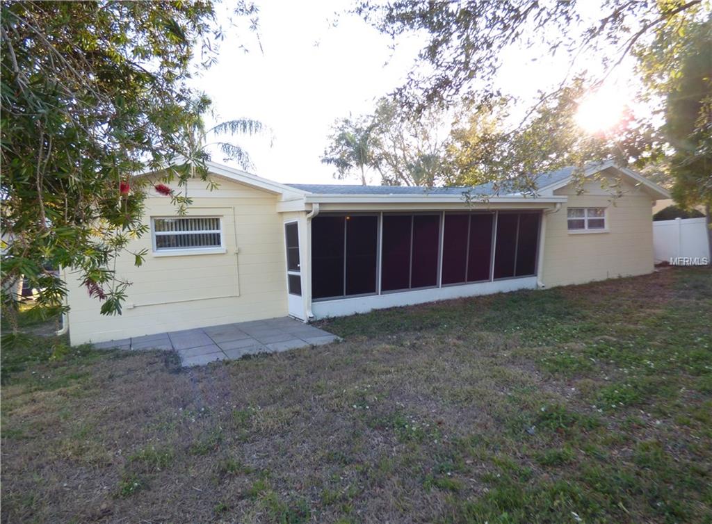 9925 47TH AVENUE N, ST PETERSBURG, Florida 33708, 3 Bedrooms Bedrooms, 7 Rooms Rooms,2 BathroomsBathrooms,Residential,For sale,47TH,U7844598